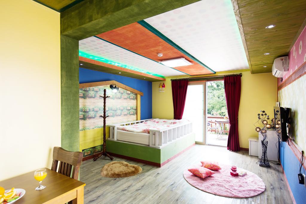 Utopia Pension Gyeongju Zimmer foto